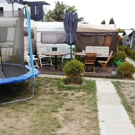 キャンプ場 Caravans Magda *