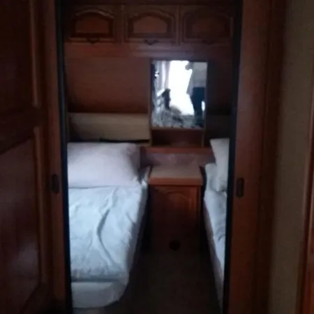 キャンプ場 Caravans Magda