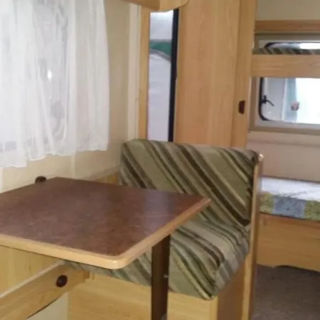 Caravans Magda Kampery