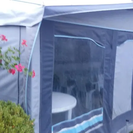 Campsite Caravans Magda