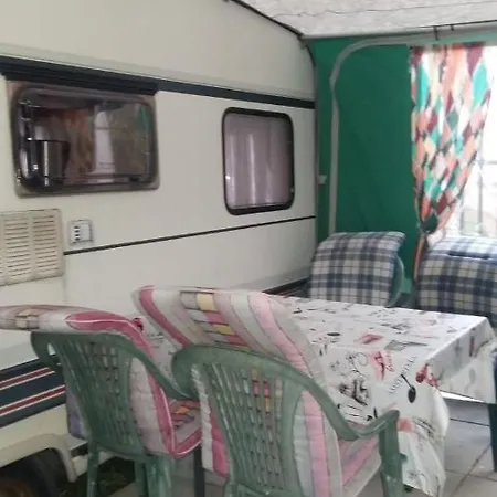 Caravans Magda Kampery *