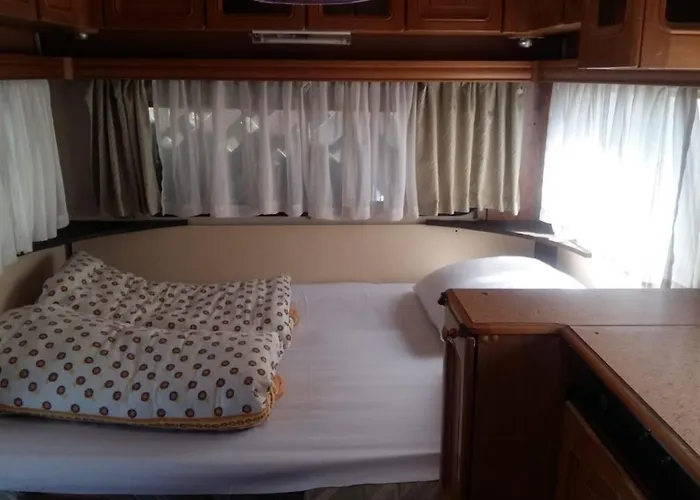 Caravans Magda 尼彻兹