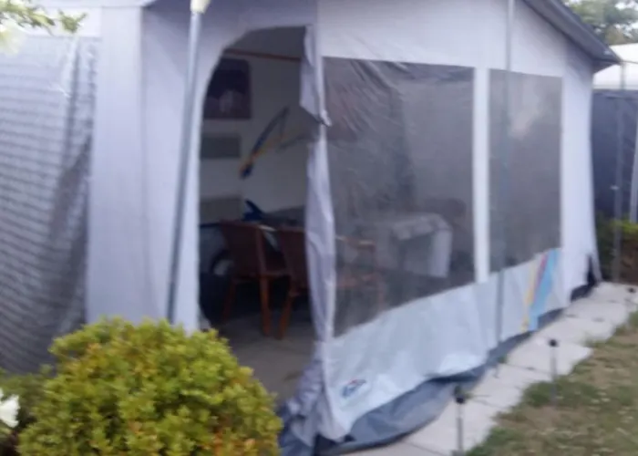 Parque de Campismo Caravans Magda