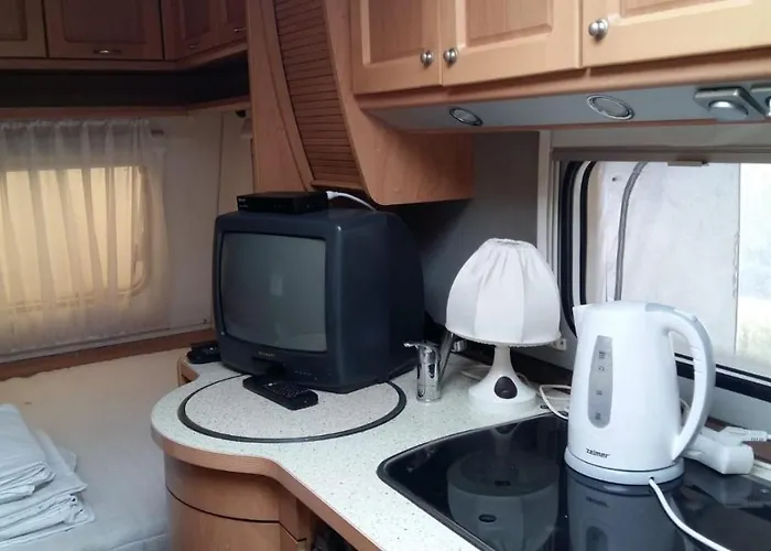 Caravans Magda 营地 尼彻兹