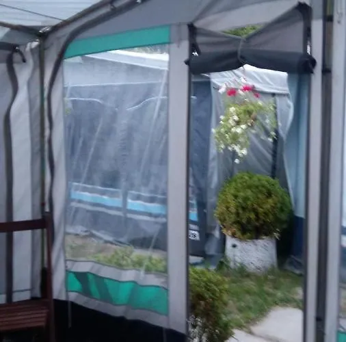 Caravans Magda Parque de Campismo *